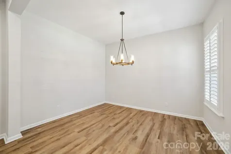 8096 Woodline Lane Denver NC 28037
