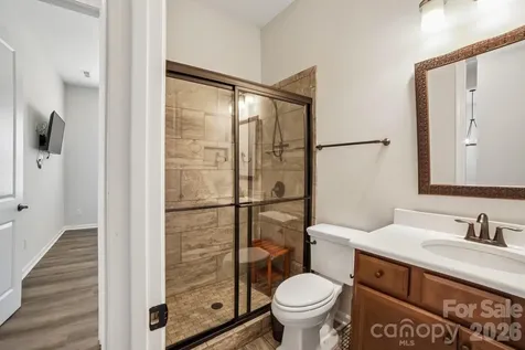 8096 Woodline Lane Denver NC 28037