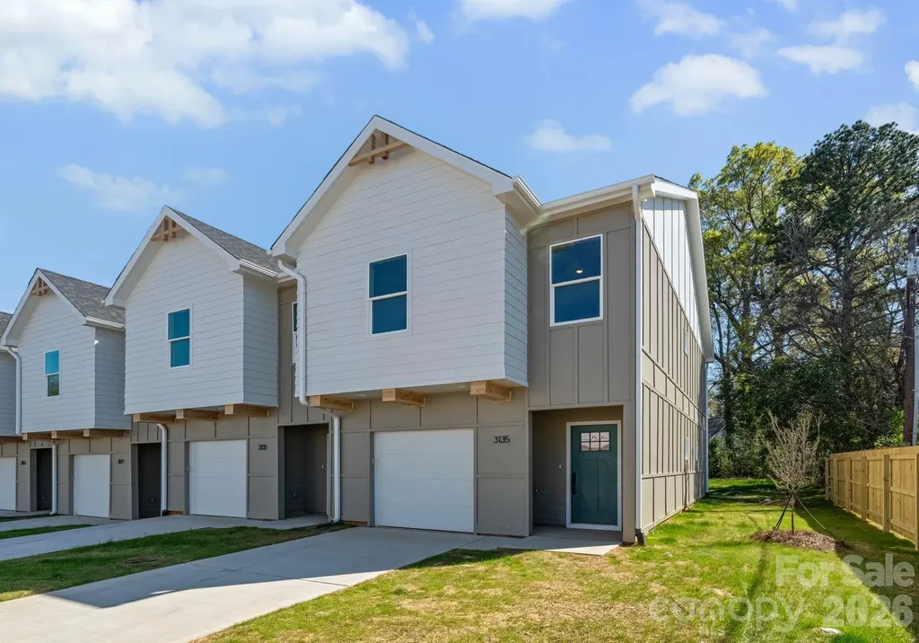 3131 Hatty Place Charlotte NC 28216