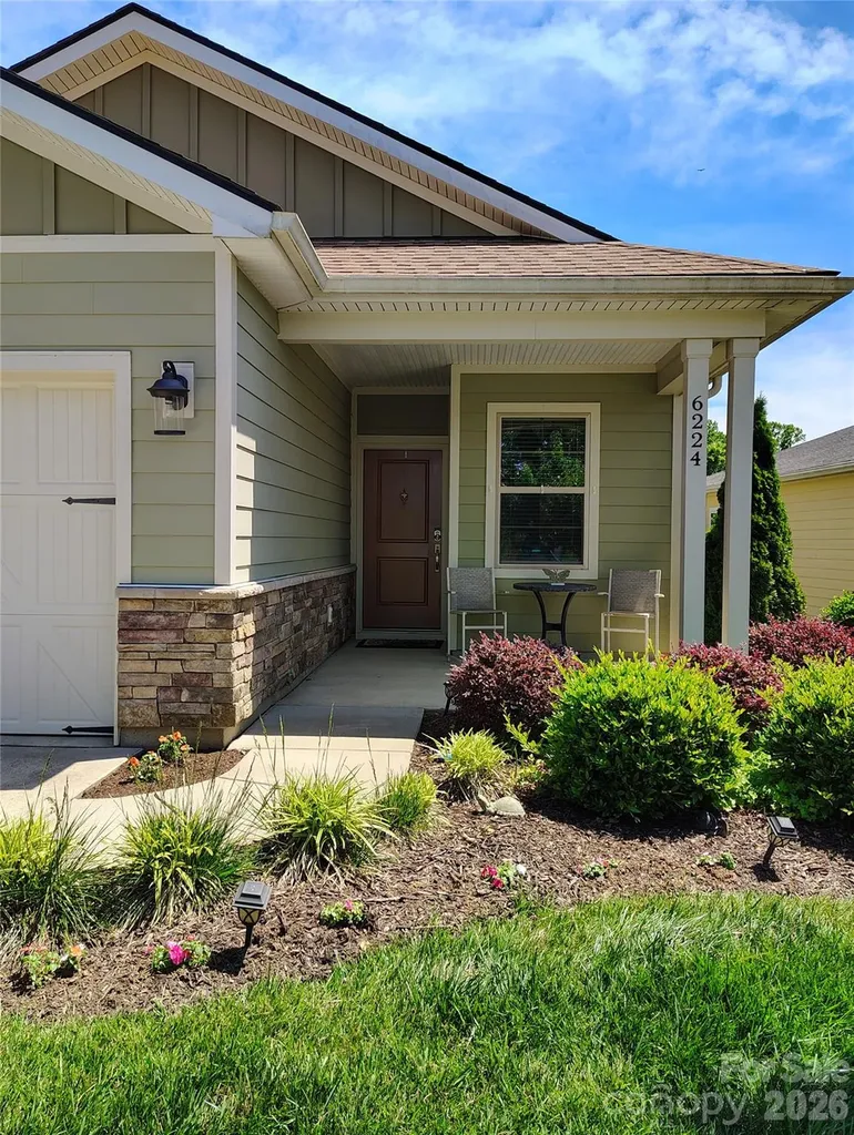 6224 Raven Rock Drive Denver NC 28037