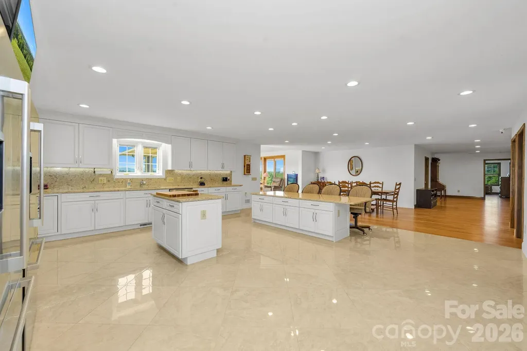 2831 Bethany Ford Road Roaring River NC 28669