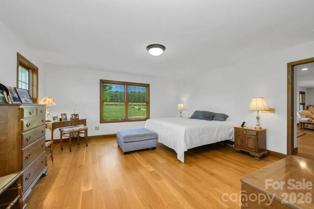 2831 Bethany Ford Road Roaring River NC 28669