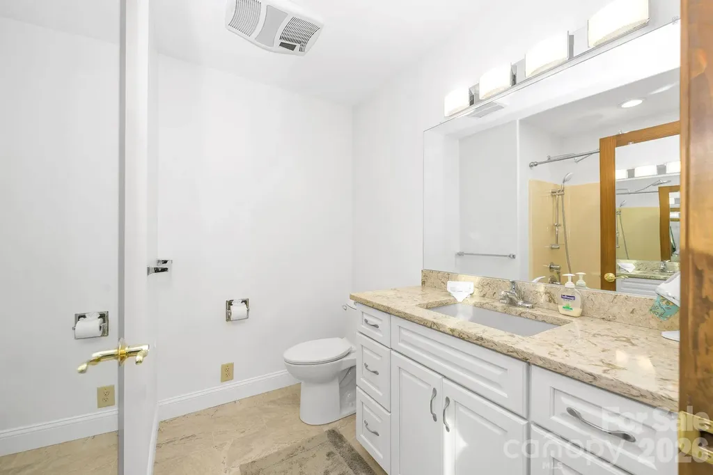 2831 Bethany Ford Road Roaring River NC 28669