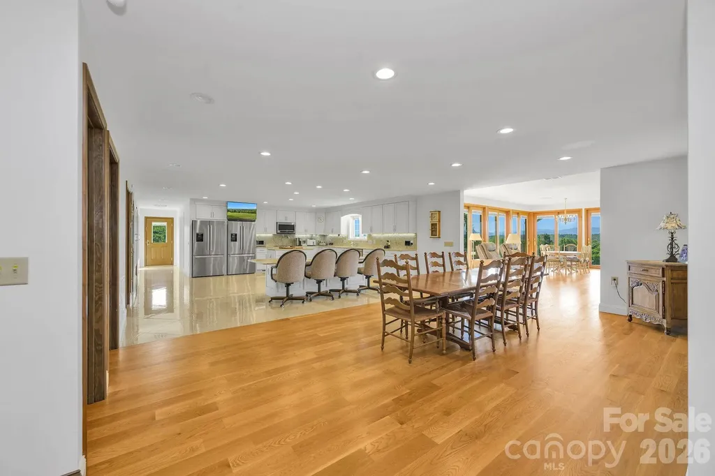 2831 Bethany Ford Road Roaring River NC 28669