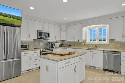 2831 Bethany Ford Road Roaring River NC 28669
