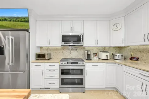 2831 Bethany Ford Road Roaring River NC 28669