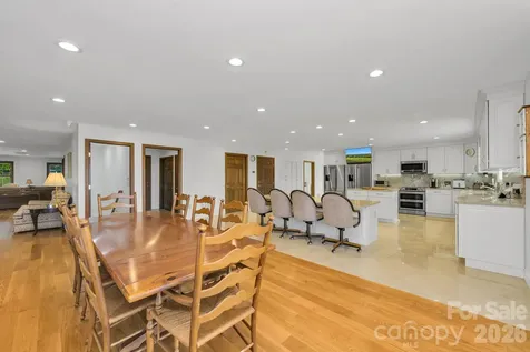 2831 Bethany Ford Road Roaring River NC 28669
