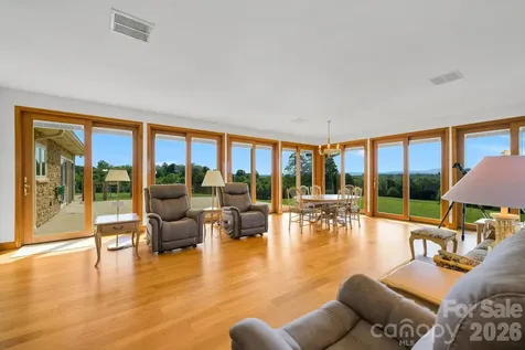 2831 Bethany Ford Road Roaring River NC 28669