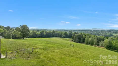 2831 Bethany Ford Road Roaring River NC 28669