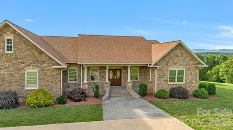 2831 Bethany Ford Road Roaring River NC 28669