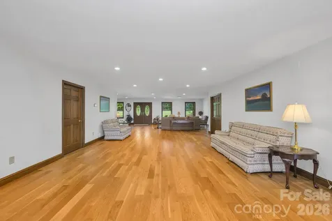 2831 Bethany Ford Road Roaring River NC 28669