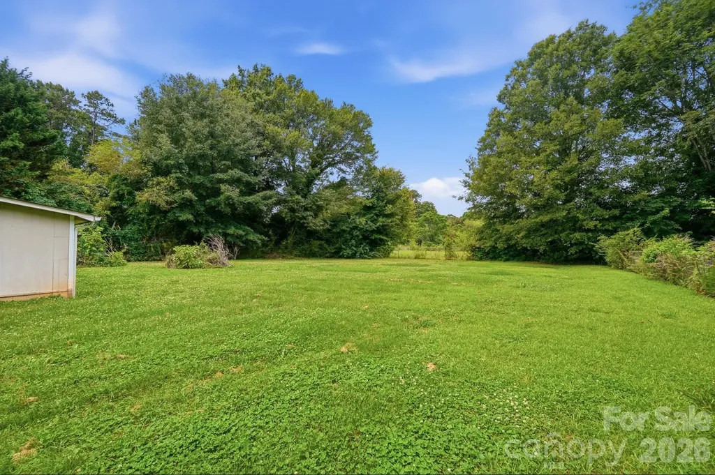 913 Harper Road Gastonia NC 28056