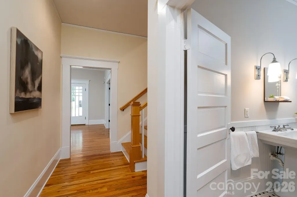 1128 E 35th Street Charlotte NC 28205