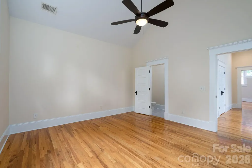 1128 E 35th Street Charlotte NC 28205