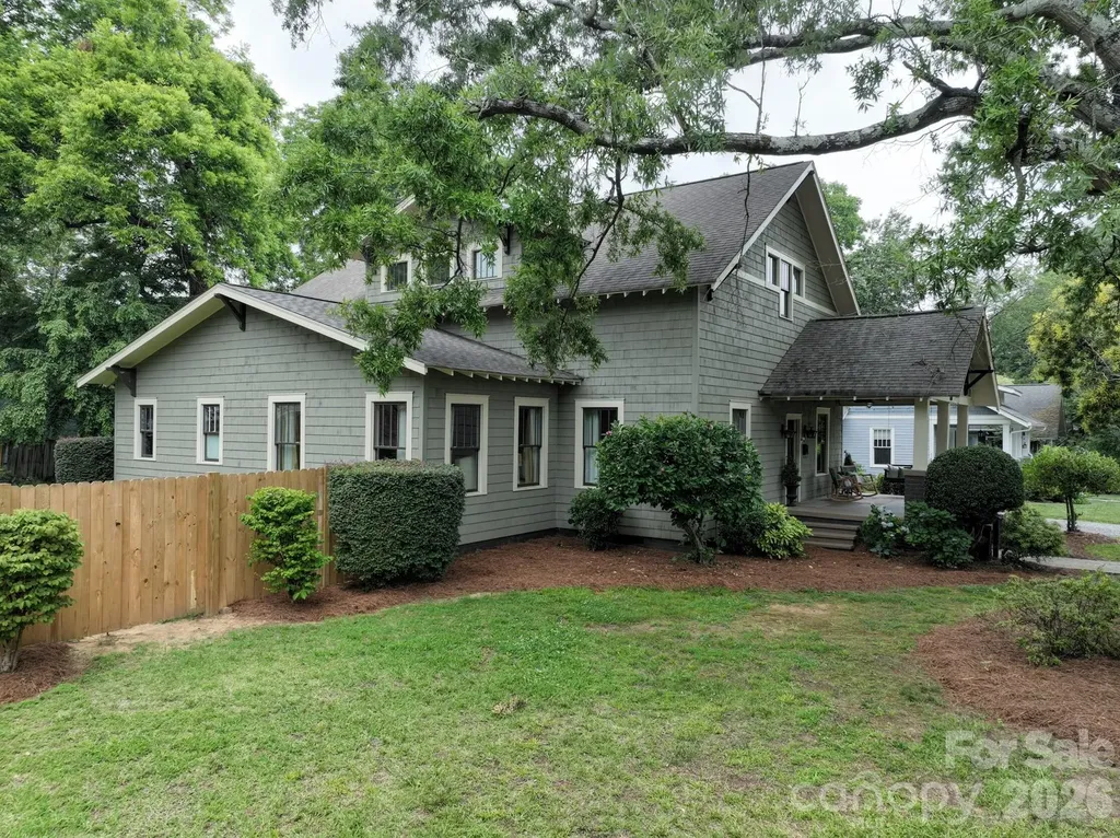 1128 E 35th Street Charlotte NC 28205
