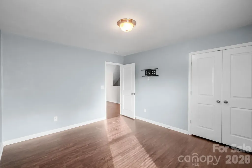 1410 San Gabriel Avenue Charlotte NC 28214