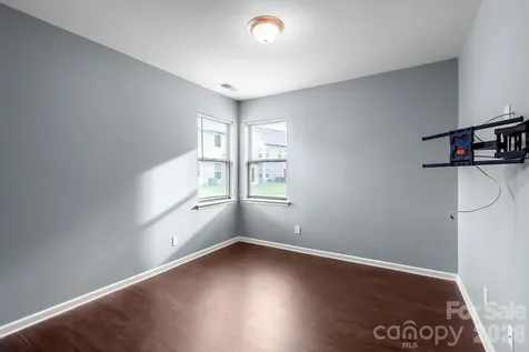 1410 San Gabriel Avenue Charlotte NC 28214