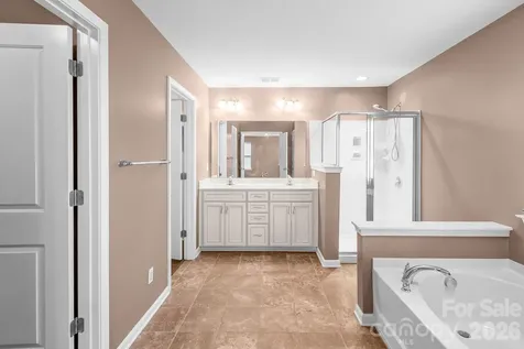 1410 San Gabriel Avenue Charlotte NC 28214