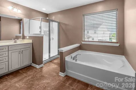 1410 San Gabriel Avenue Charlotte NC 28214