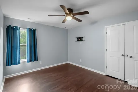 1410 San Gabriel Avenue Charlotte NC 28214