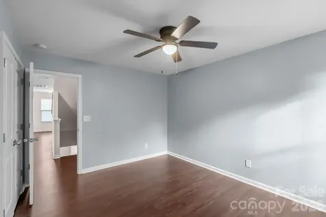 1410 San Gabriel Avenue Charlotte NC 28214