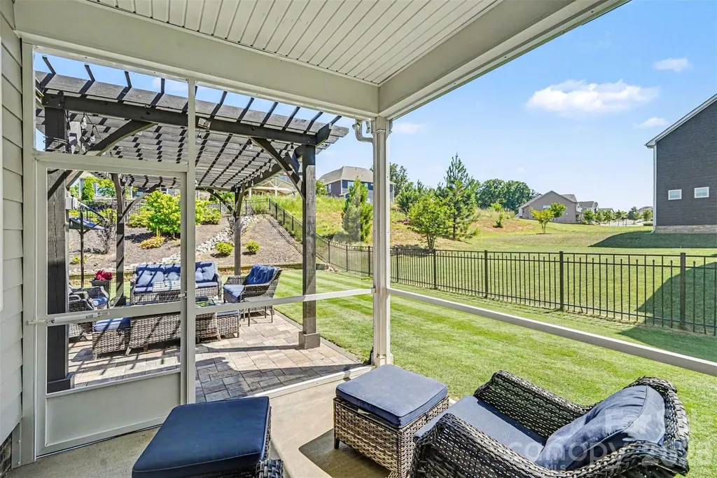 3024 Deep River Way Waxhaw NC 28173