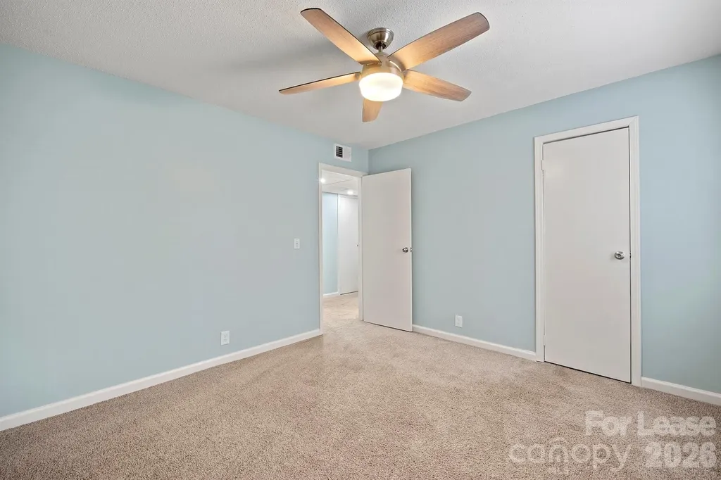 2630 Park Road Charlotte NC 28209