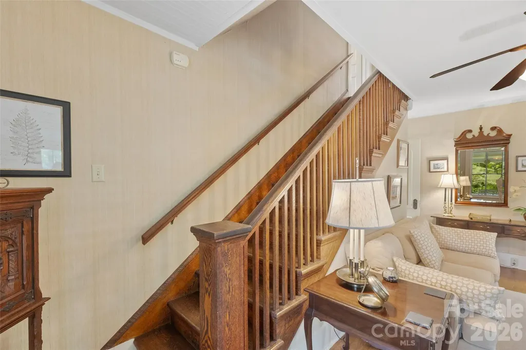 760 N 5th Street Highlands NC 28741