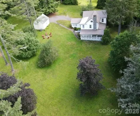 760 N 5th Street Highlands NC 28741