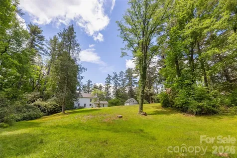 760 N 5th Street Highlands NC 28741