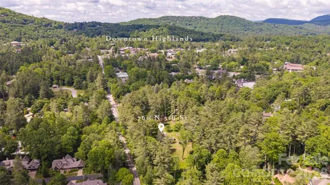 760 N 5th Street Highlands NC 28741