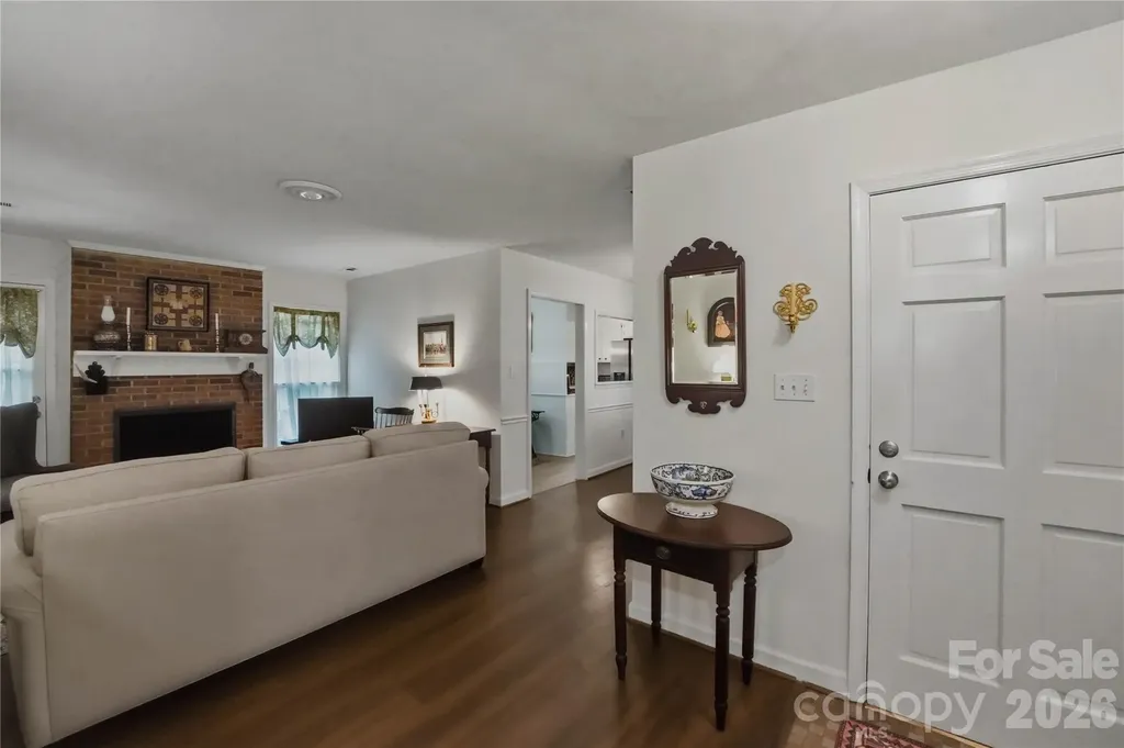 7626 Winterset Drive Charlotte NC 28270