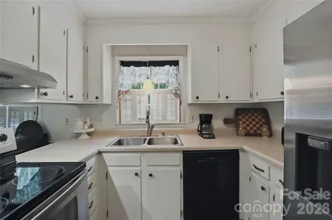 7626 Winterset Drive Charlotte NC 28270