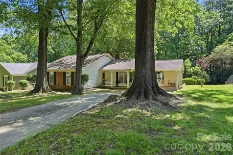 7626 Winterset Drive Charlotte NC 28270