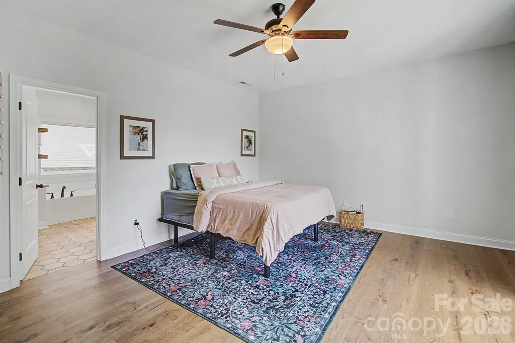 300 Green Meadow Lane Mars Hill NC 28754
