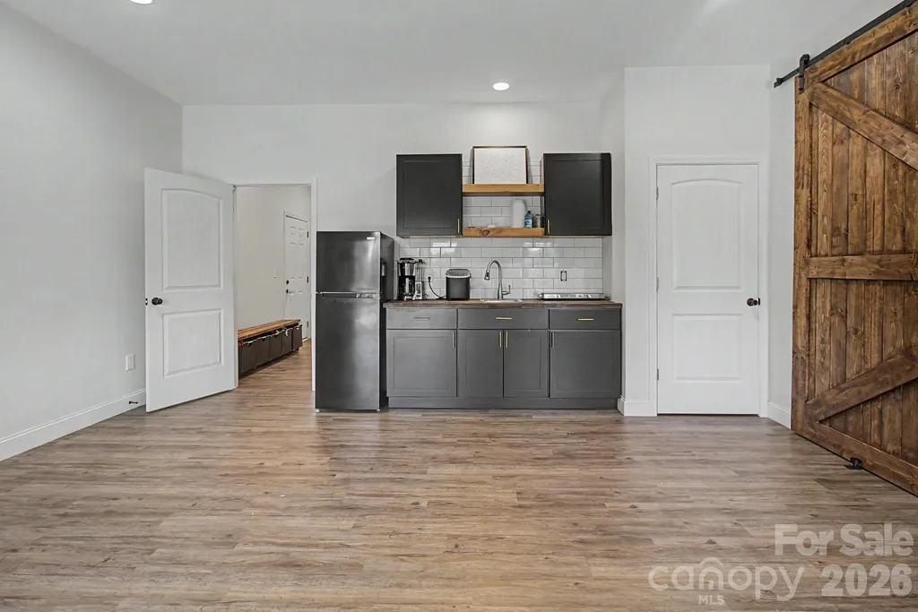 300 Green Meadow Lane Mars Hill NC 28754