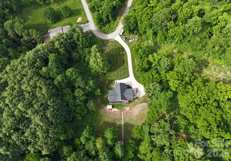 300 Green Meadow Lane Mars Hill NC 28754
