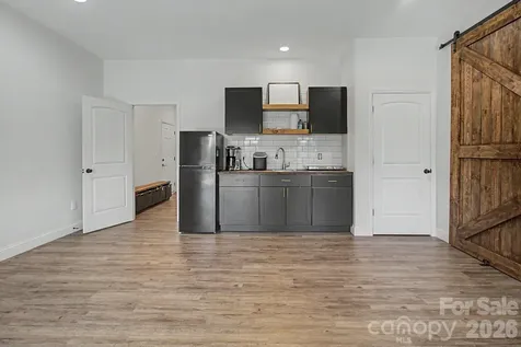 300 Green Meadow Lane Mars Hill NC 28754