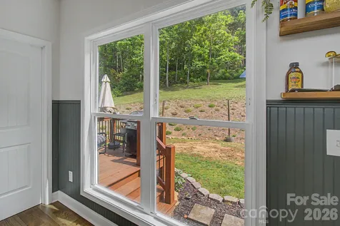 300 Green Meadow Lane Mars Hill NC 28754