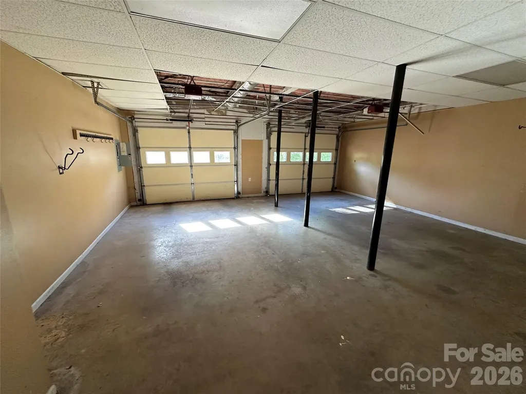 126 Ridgeline Road Clyde NC 28721