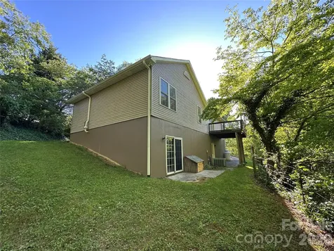 126 Ridgeline Road Clyde NC 28721