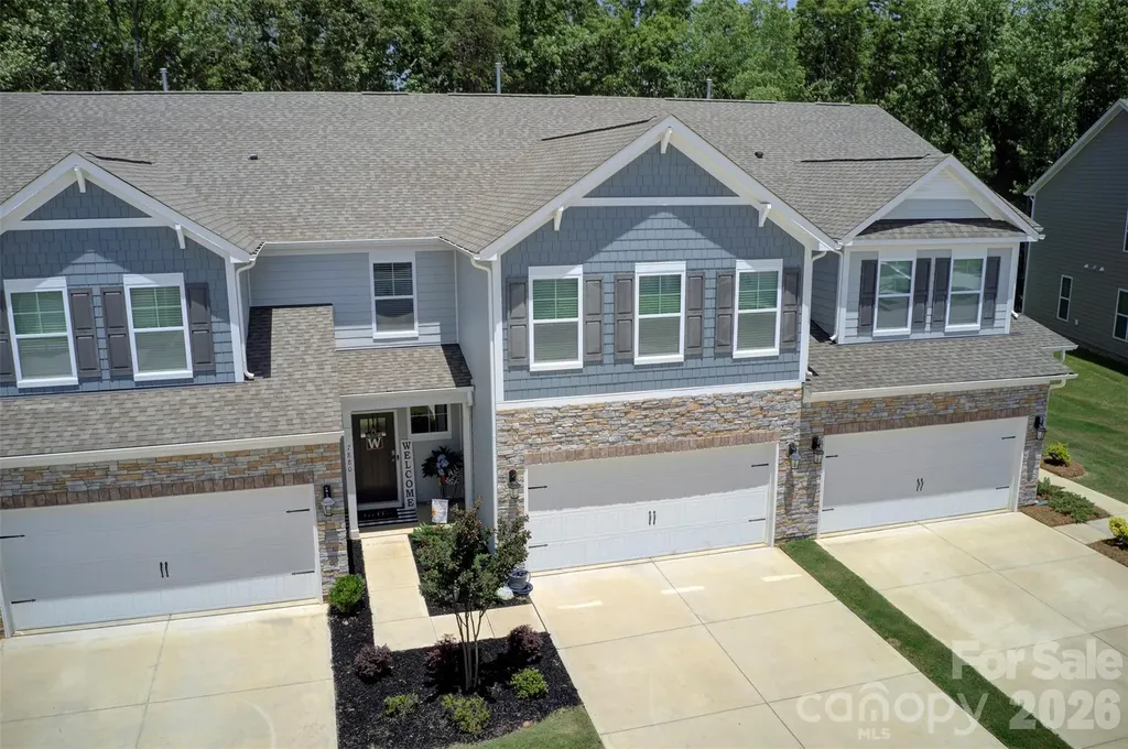 7880 Iron Road Sherrills Ford NC 28673