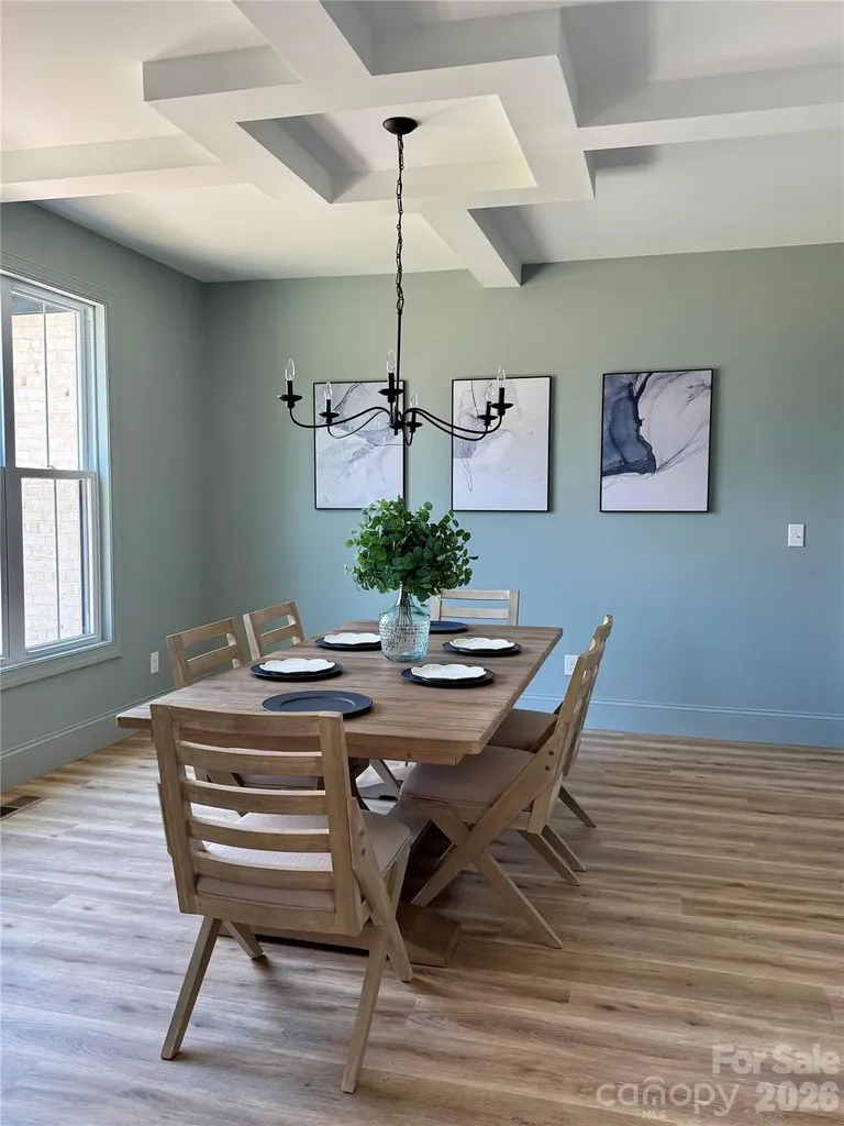 112 Wexford Pointe Hickory NC 28601