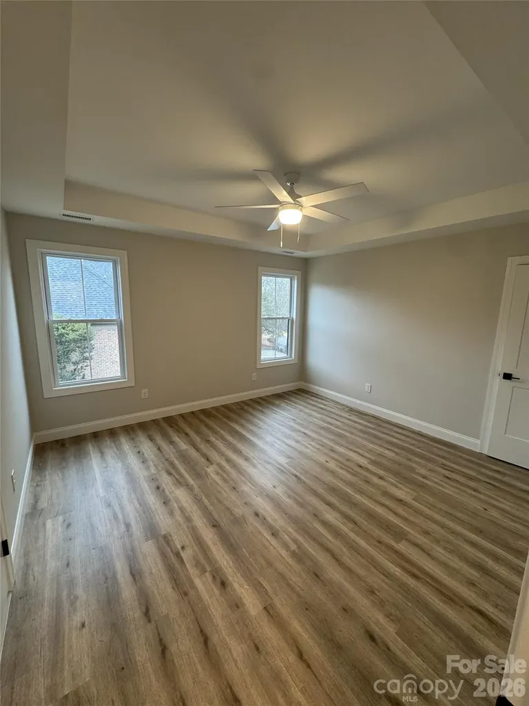 112 Wexford Pointe Hickory NC 28601