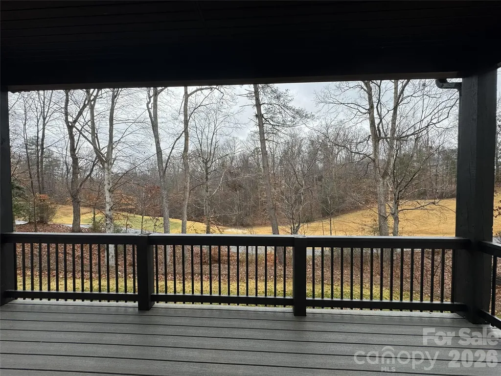 112 Wexford Pointe Hickory NC 28601