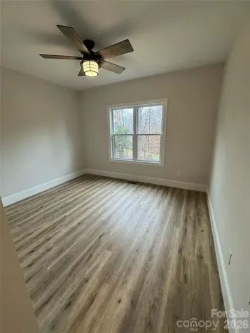 112 Wexford Pointe Hickory NC 28601