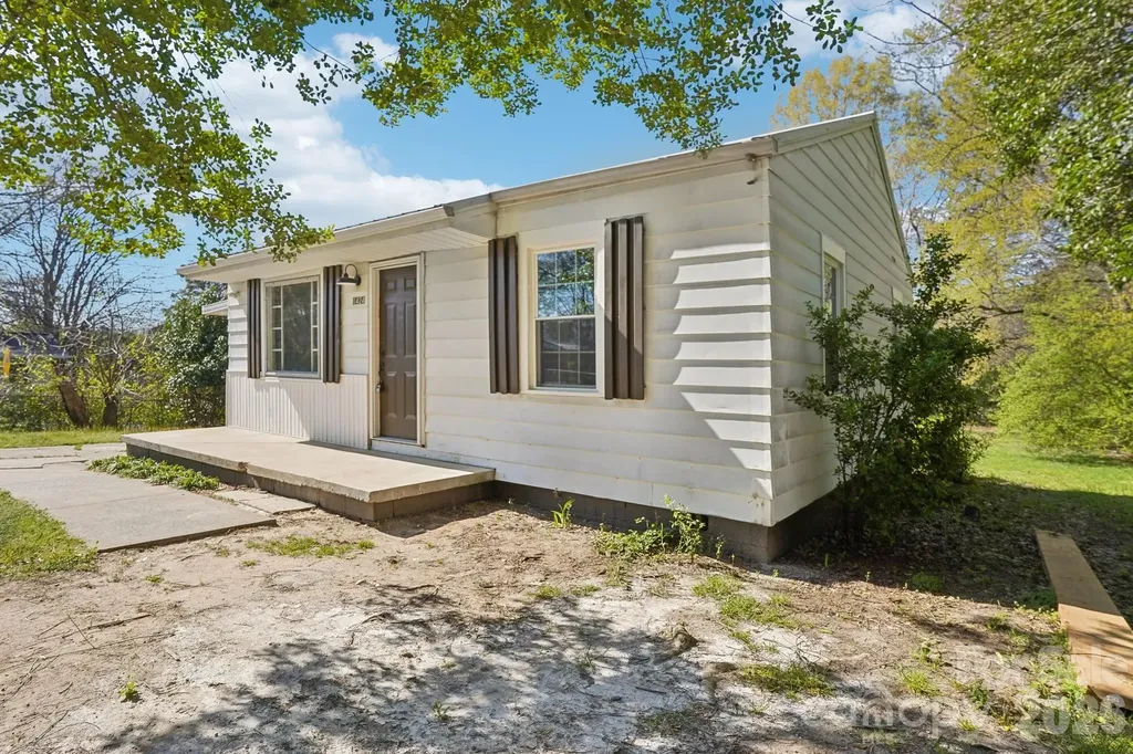 1424 Ware Avenue Gastonia NC 28052