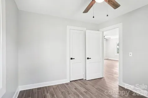 1424 Ware Avenue Gastonia NC 28052