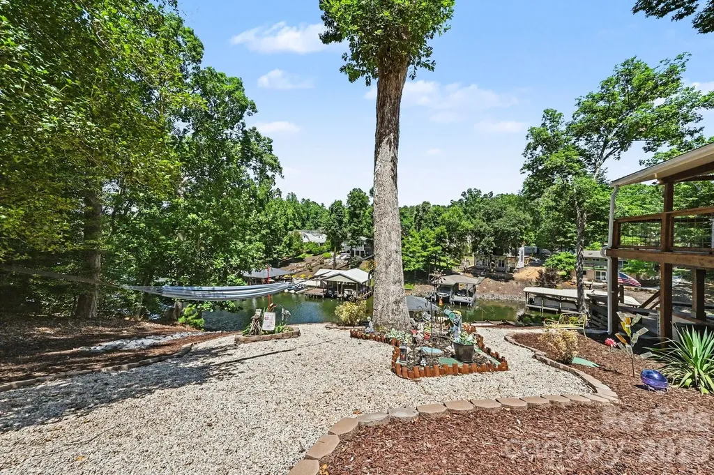 512 Deerfield Road Mount Gilead NC 27306