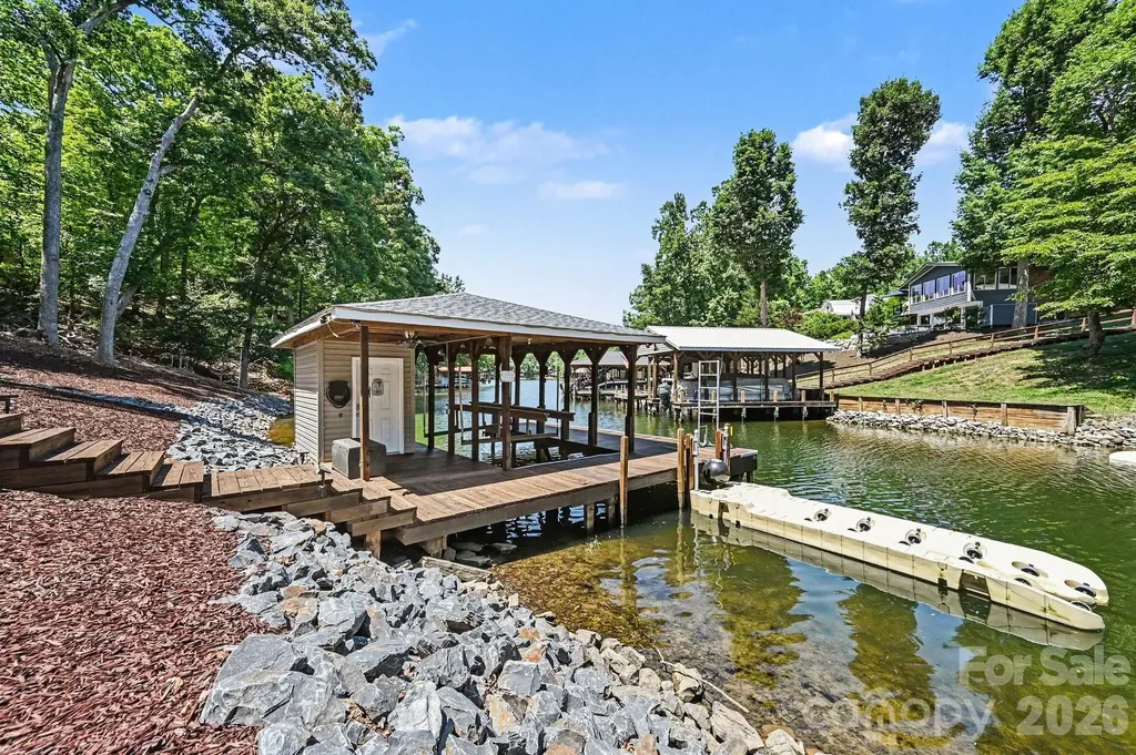512 Deerfield Road Mount Gilead NC 27306